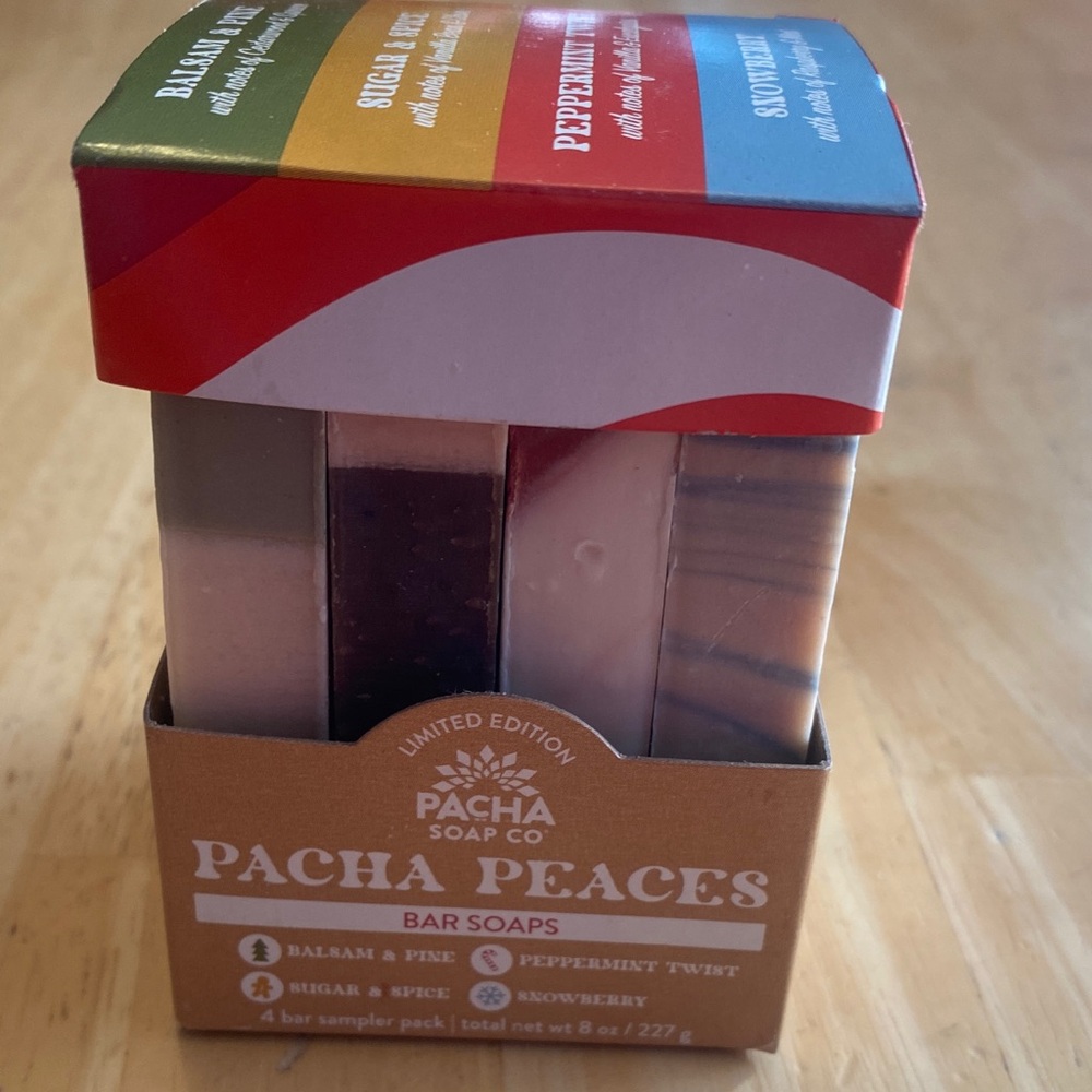 Pacha Peaces set of 4 soaps w shea butter & coconut oil. NWT NIB - Picture 1 of 5